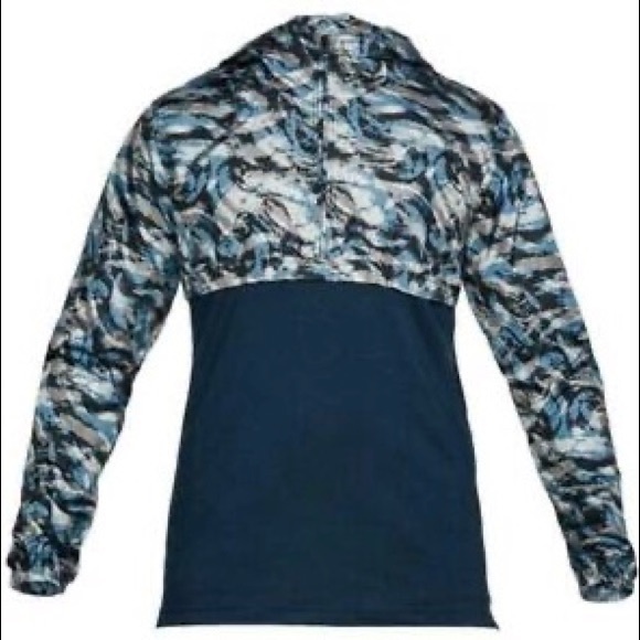 NEW Under Armour Fitted Half-Zip Hoodie - Picture 2 of 7